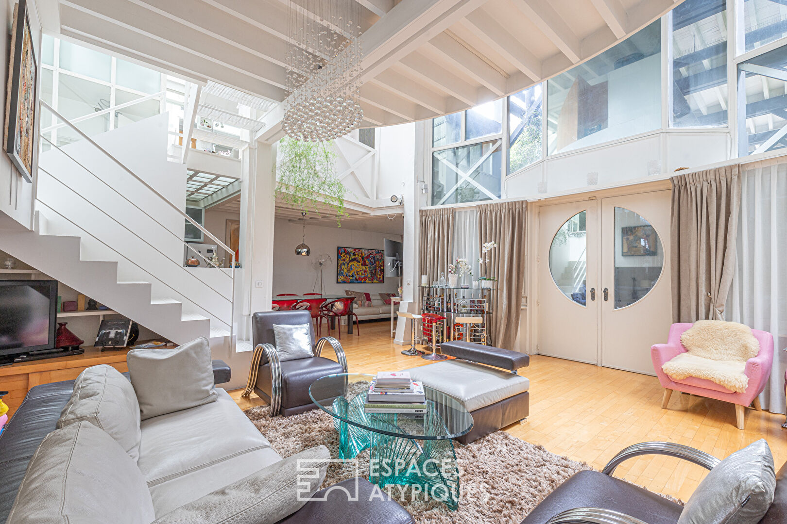 Duplex comme une maison avec terrasse