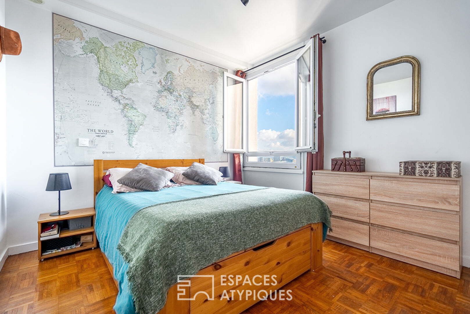 Appartement rénové avec loggia et vue panoramique