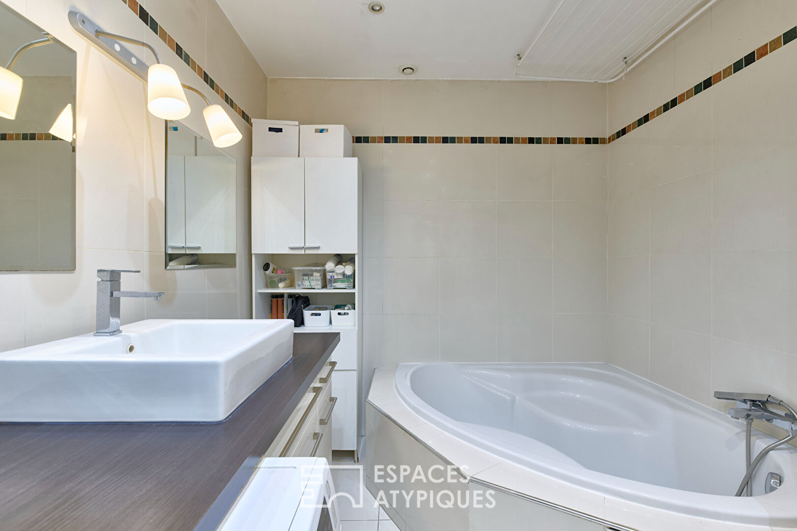 Ancienne imprimerie transformée en loft sur jardin