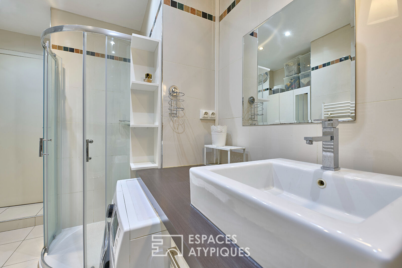 Ancienne imprimerie transformée en loft sur jardin