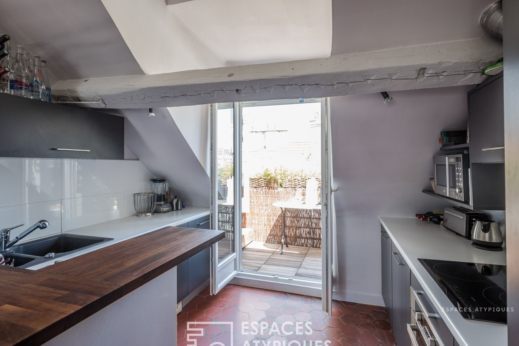 Duplex with terrace near Bastille