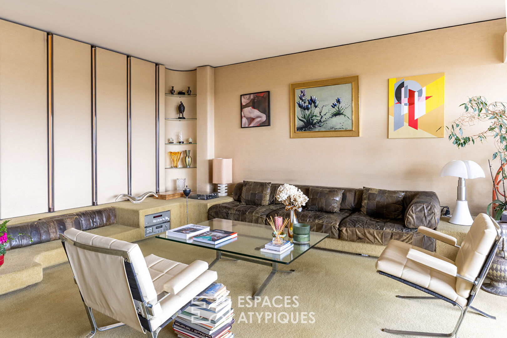 Appartement avec vue panoramique sur les Buttes-Chaumont