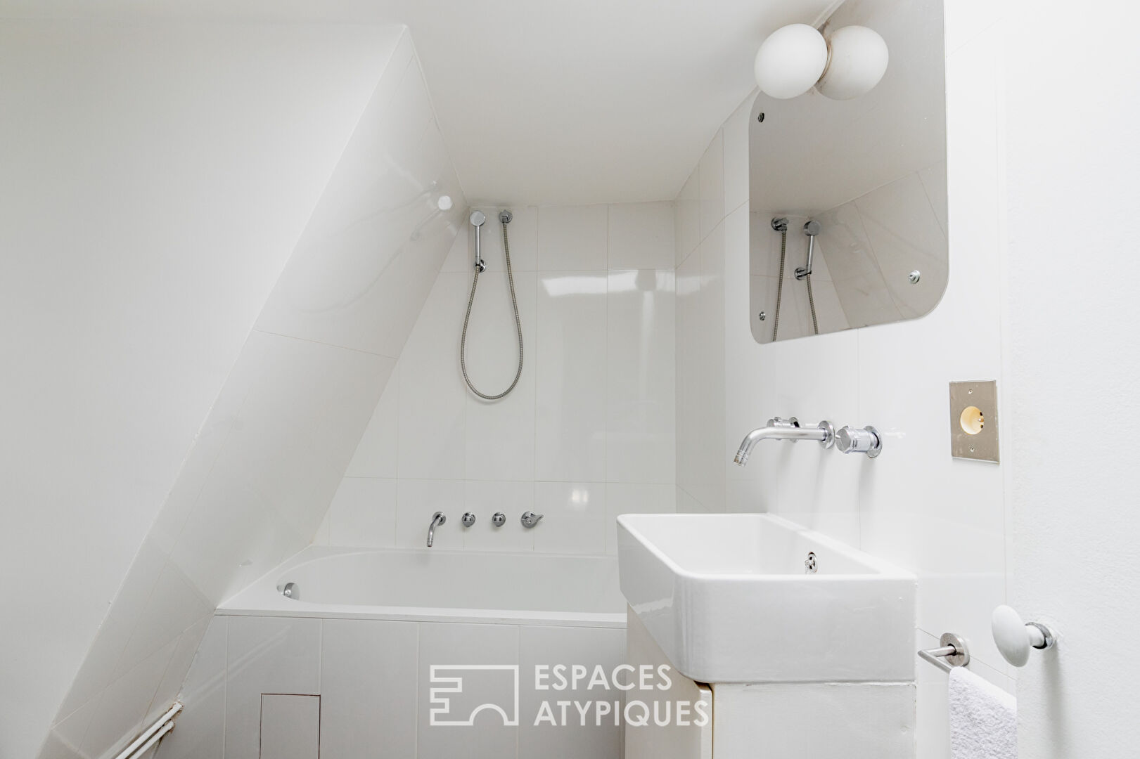 Duplex en dernier étage avec terrasse repensé par architecte