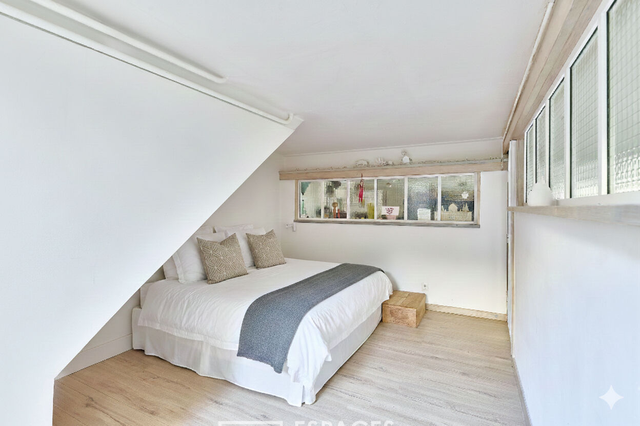 Local commercial à usage mixte esprit atelier