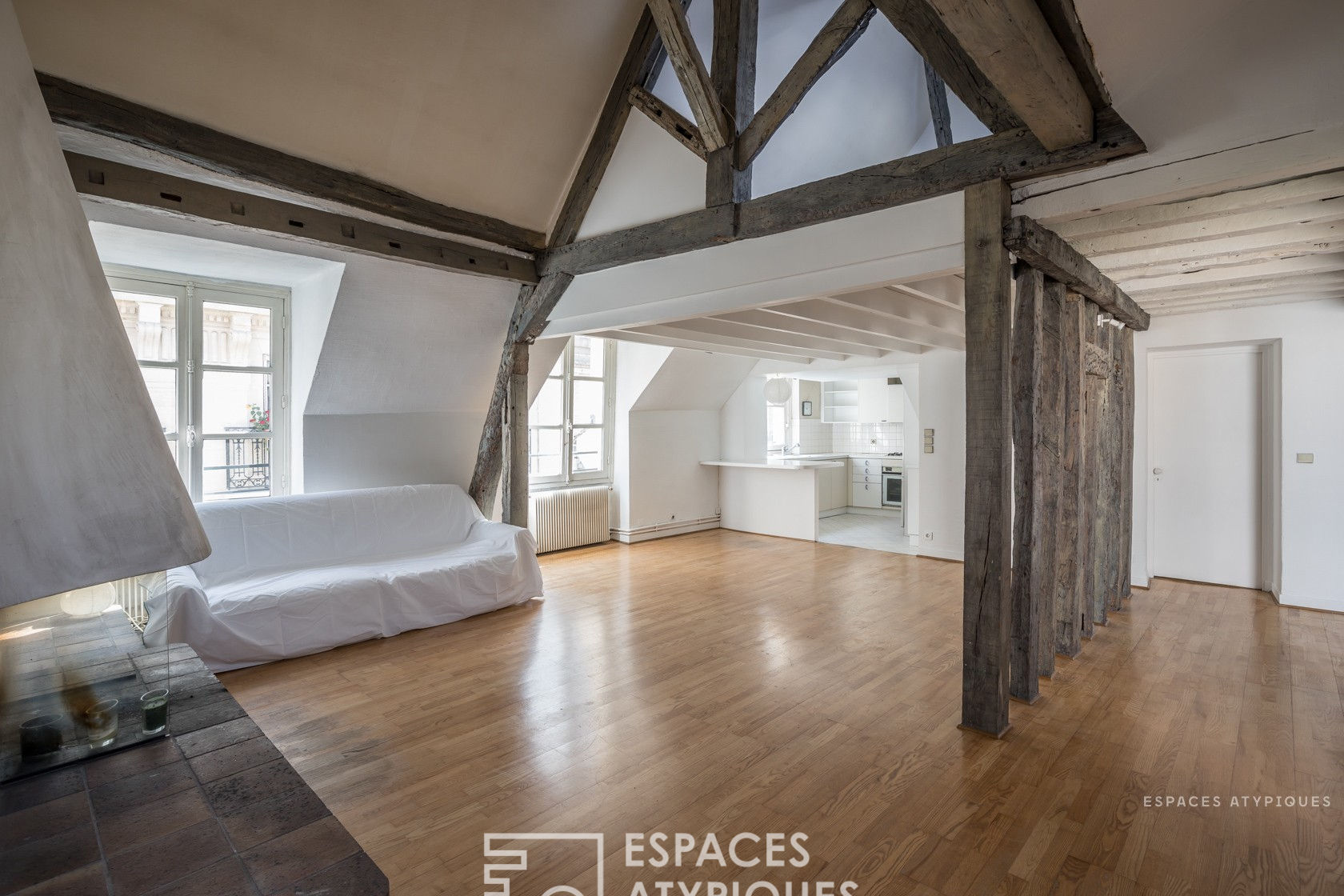 Duplex sous les toits d’un hôtel particulier