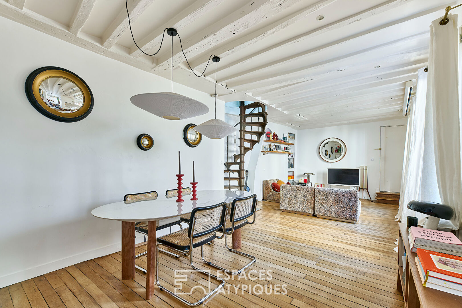 Appartement confidentiel, à deux pas de la Place du Marché Sainte-Catherine