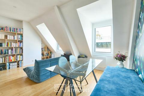 Dernier étage traversant – Quartier Saint-Vincent de Paul