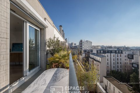 Dernier étage avec vue dégagée et balcon/terrasse