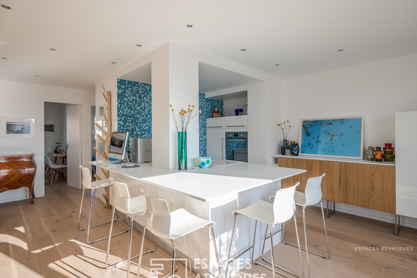 Top floor with view and terrace