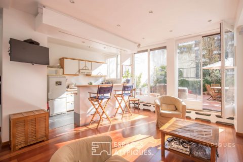 Apartment openspace on large terrace