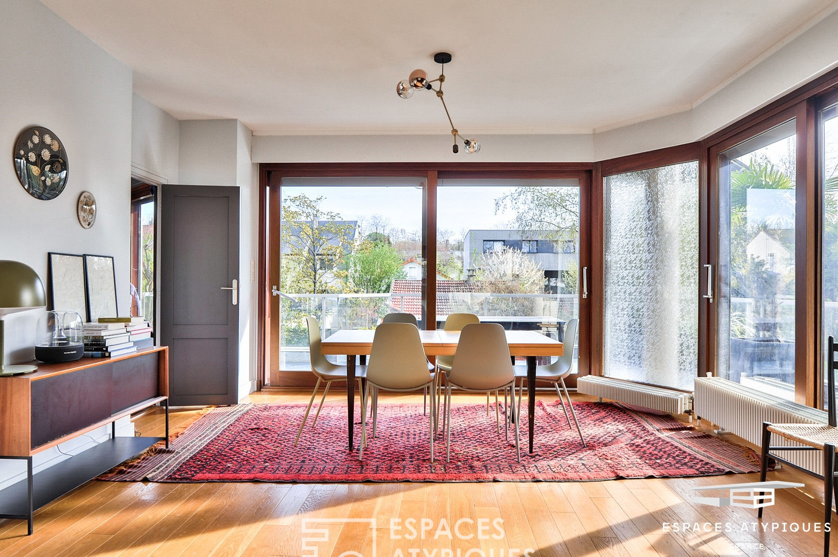 Appartement contemporain avec jardin