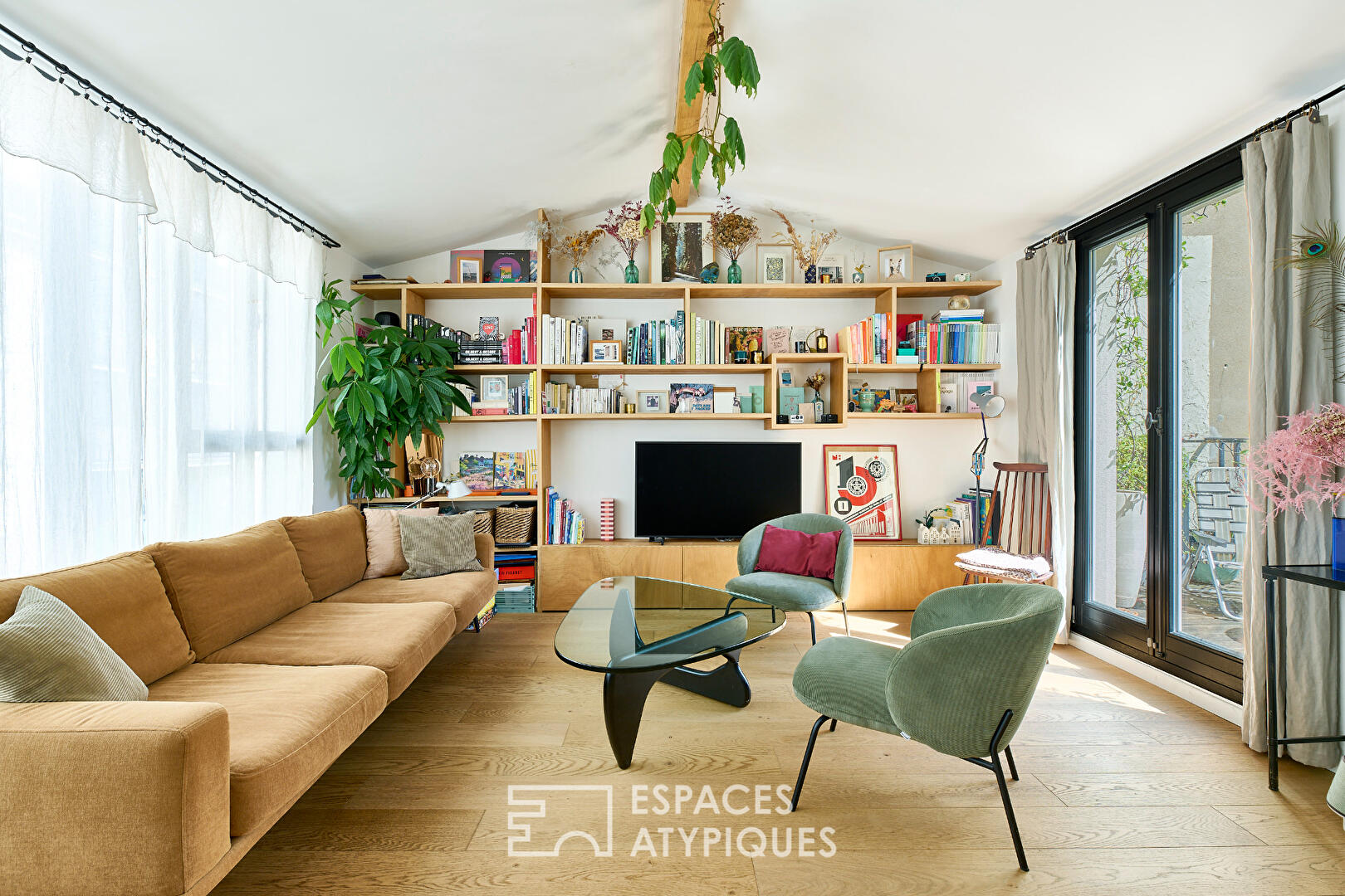 Duplex lumineux en dernier étage avec terrasse