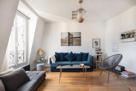 Duplex sous les toits, vue dégagée et calme absolu