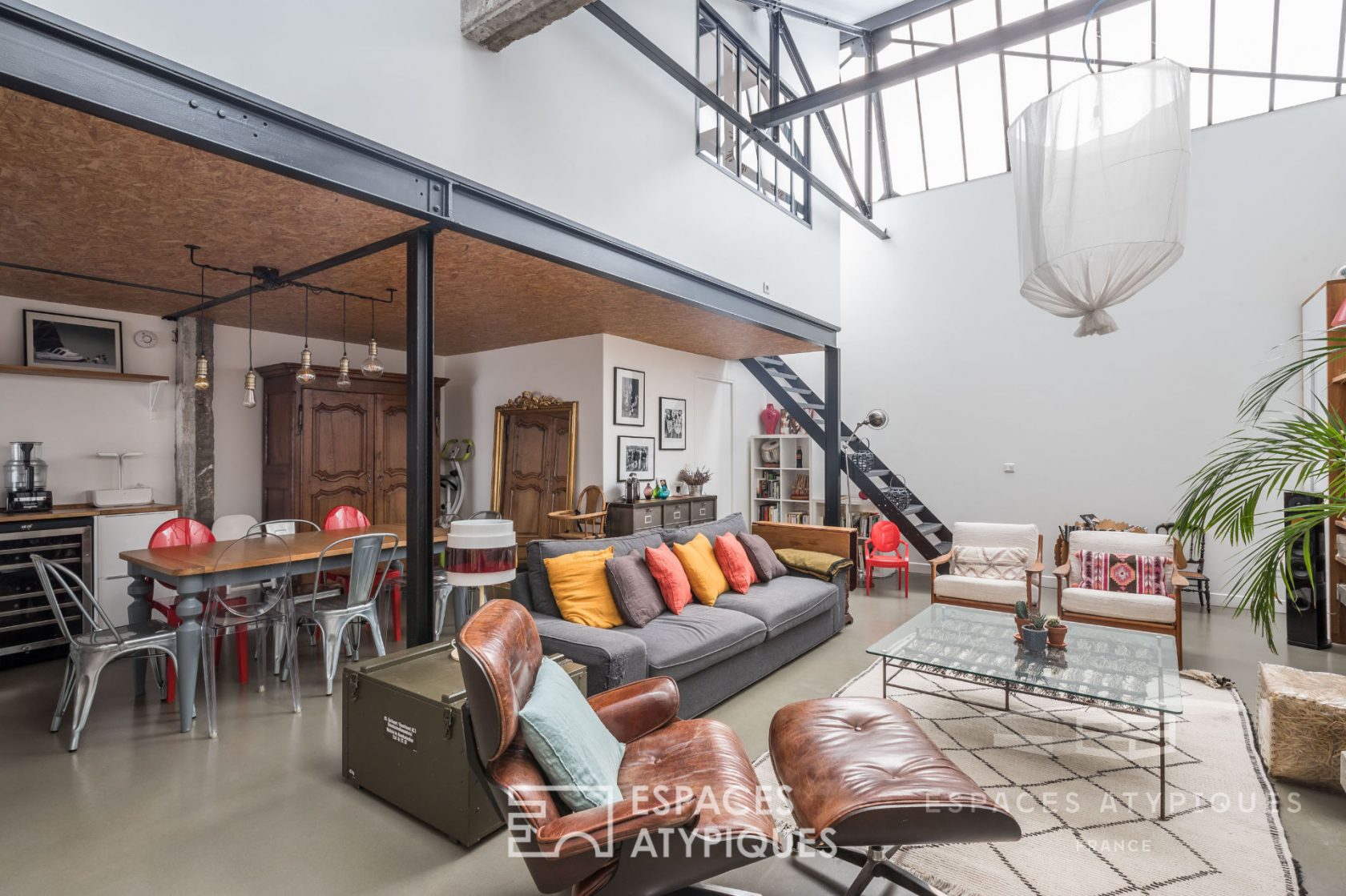 Industrial loft under glass