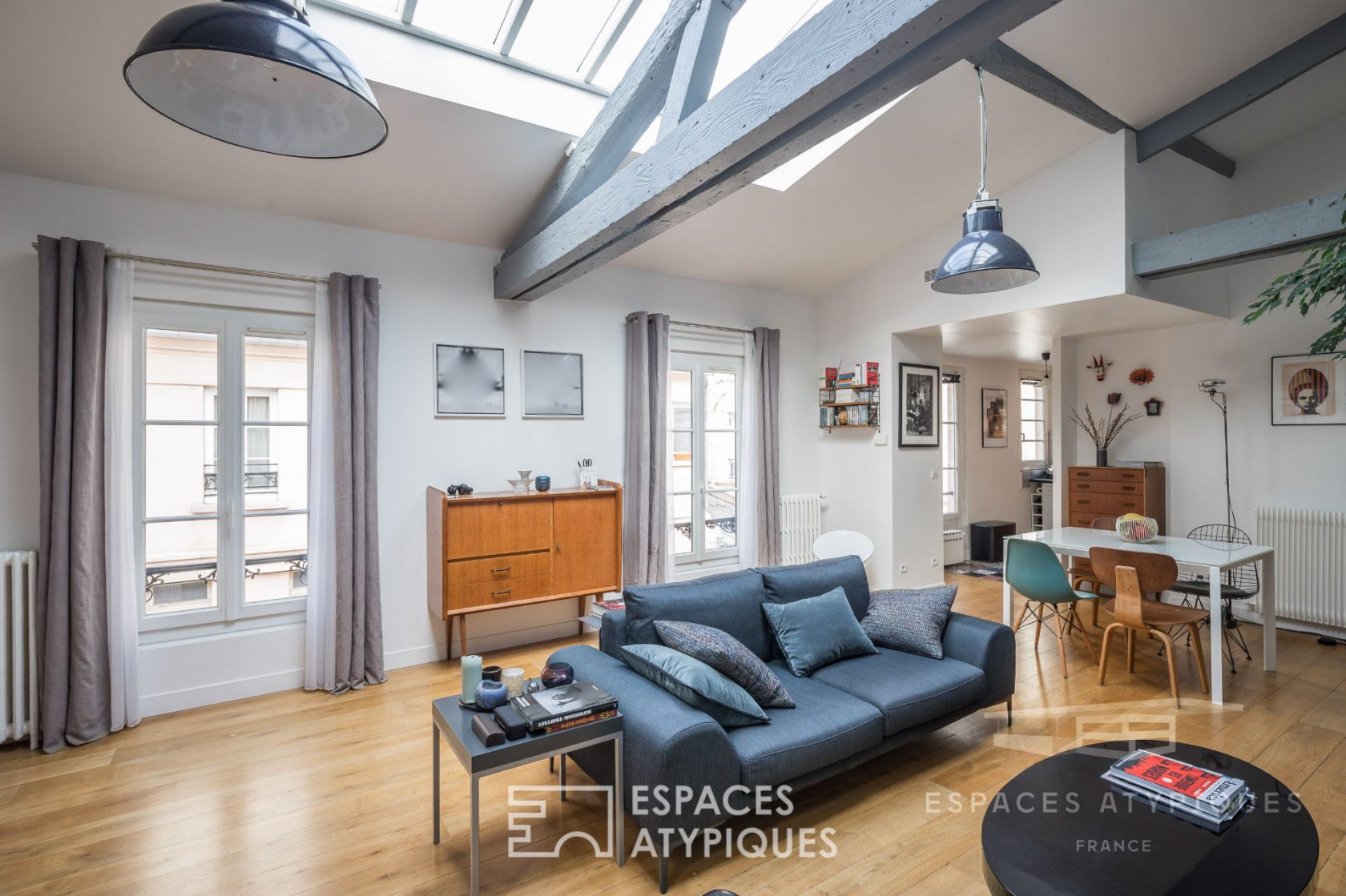 Loft en dernier étage avec verrière
