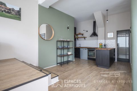 Loft in former bistro