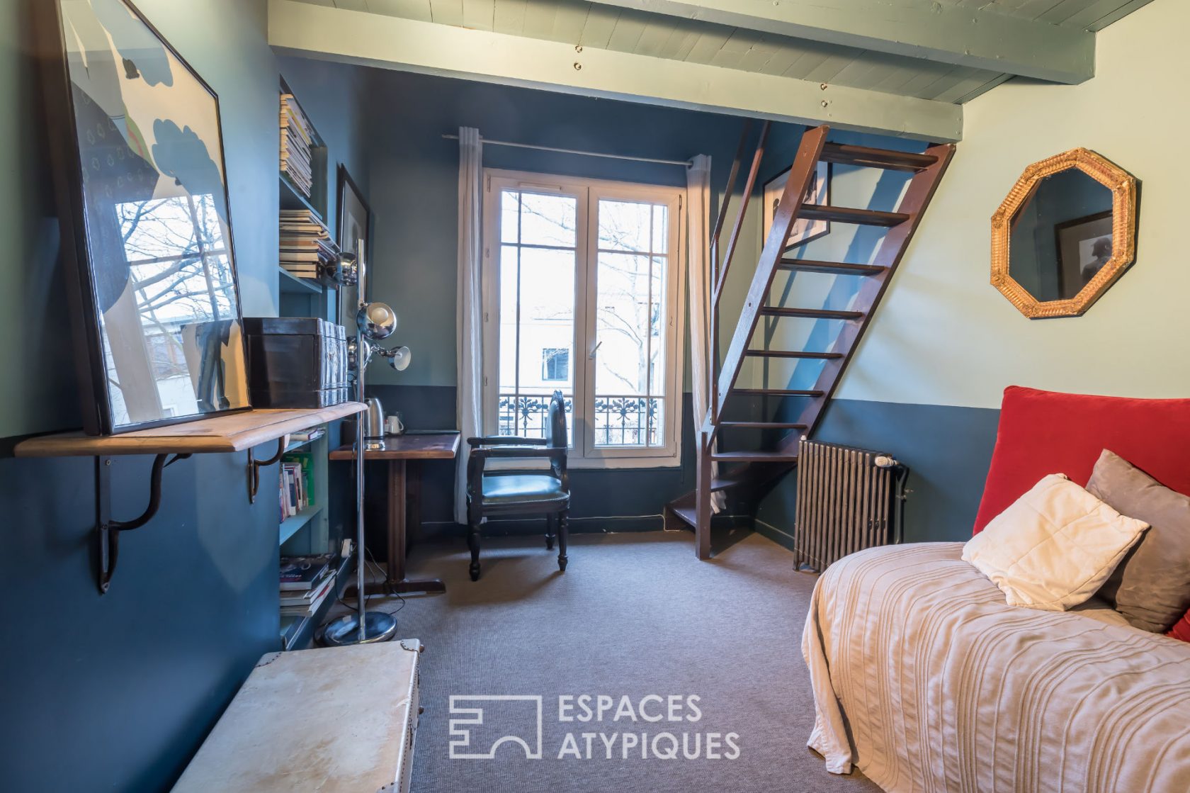 Maison avec verrière et jardin