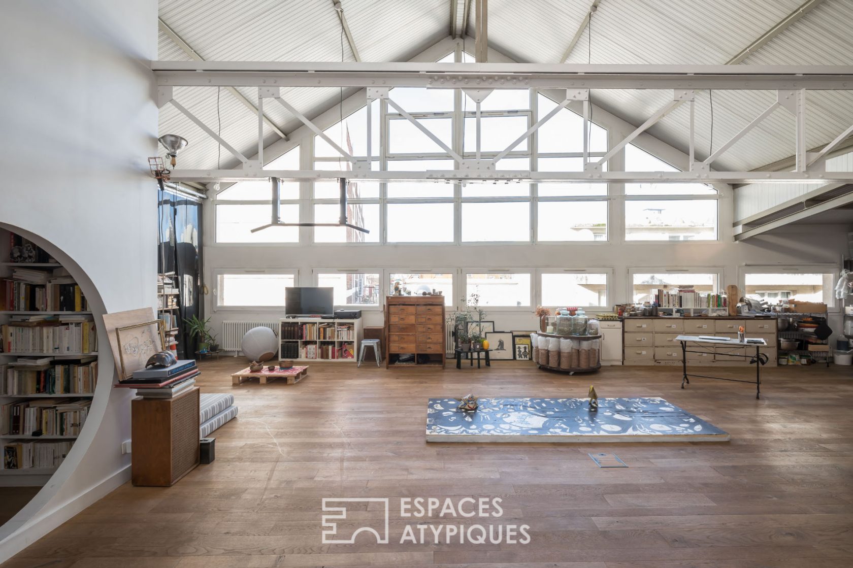 Loft industriel aux volumes hors normes