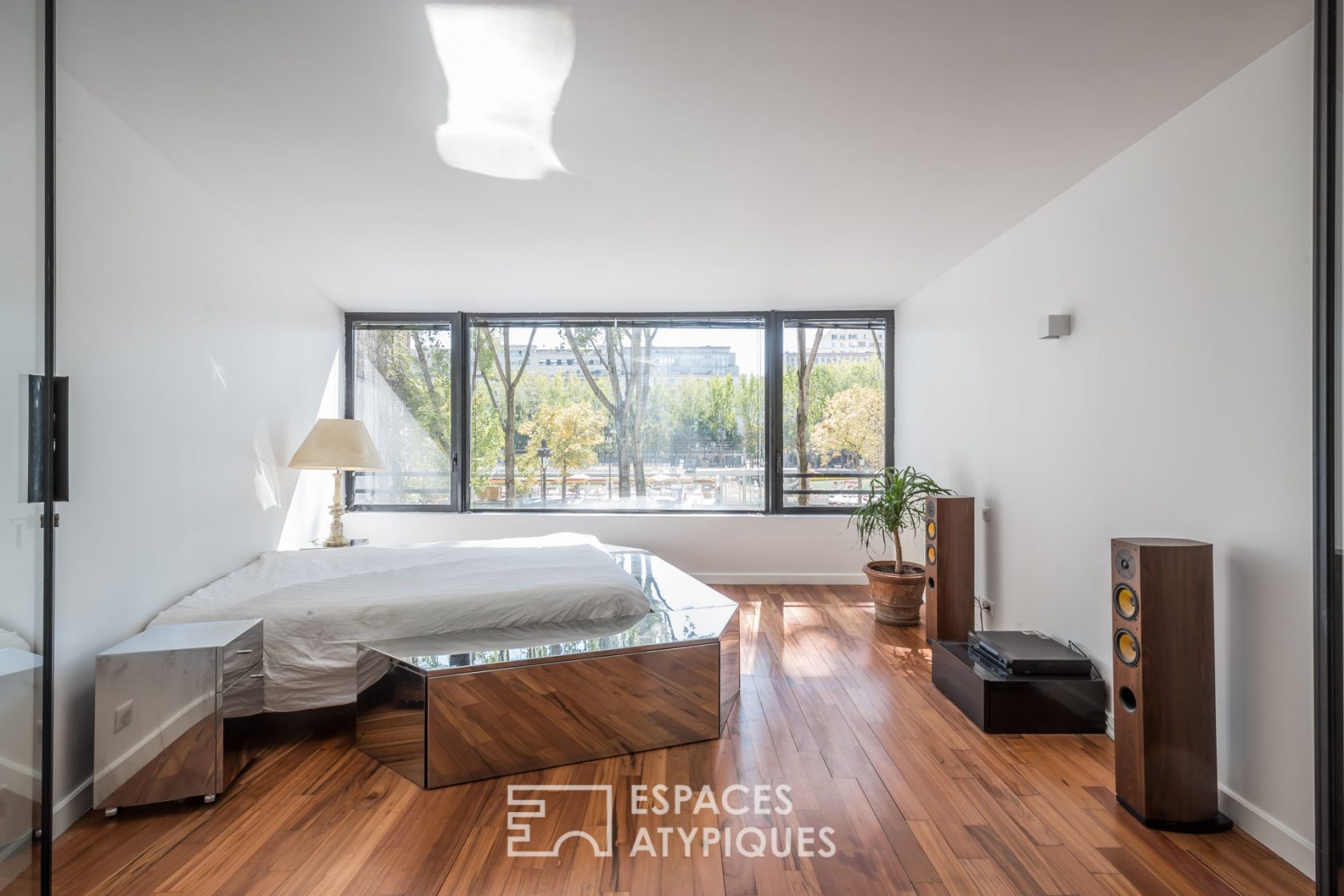 Maison d’architecte verticale avec rooftop