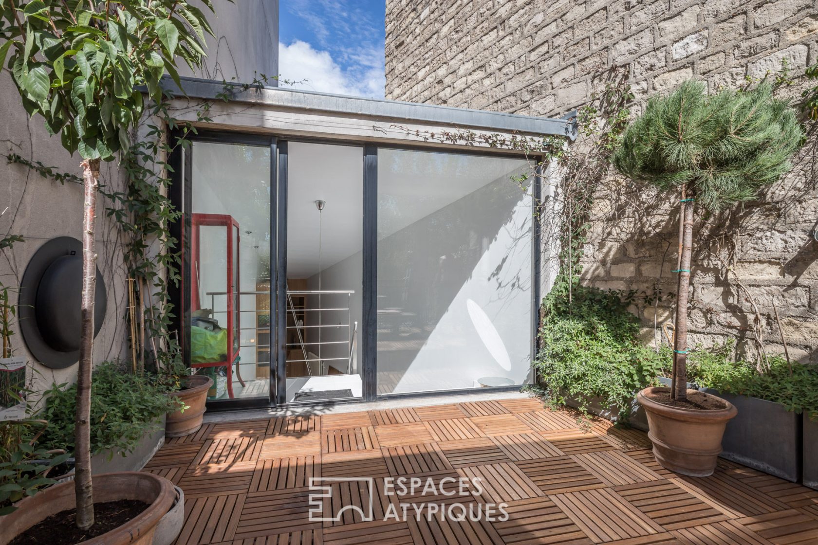 Maison d’architecte verticale avec rooftop
