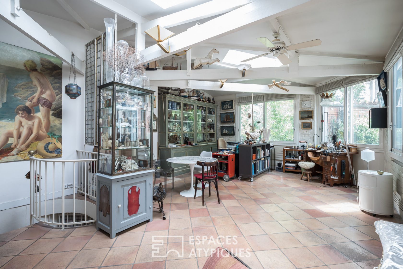 Duplex workshops in a former chocolate factory