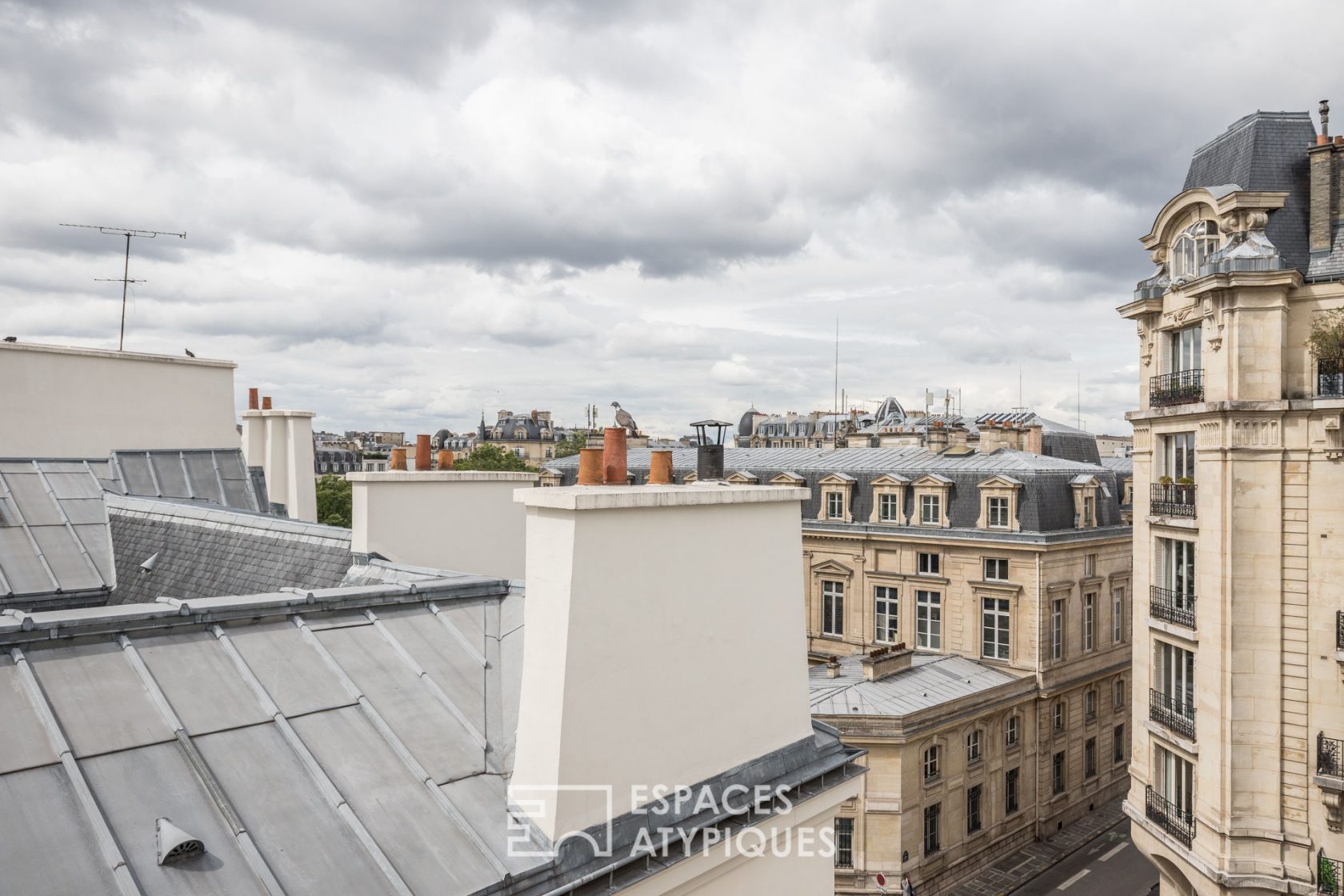 Duplex en dernier étage dans le Haut Marais