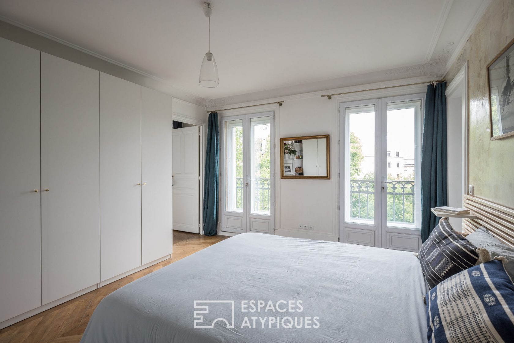 Appartement Paris 4 pièce(s) 79 m2