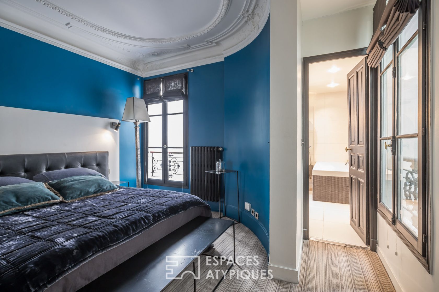Appartement contemporain avec vue