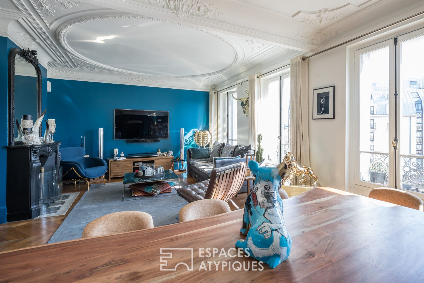 Appartement contemporain avec vue