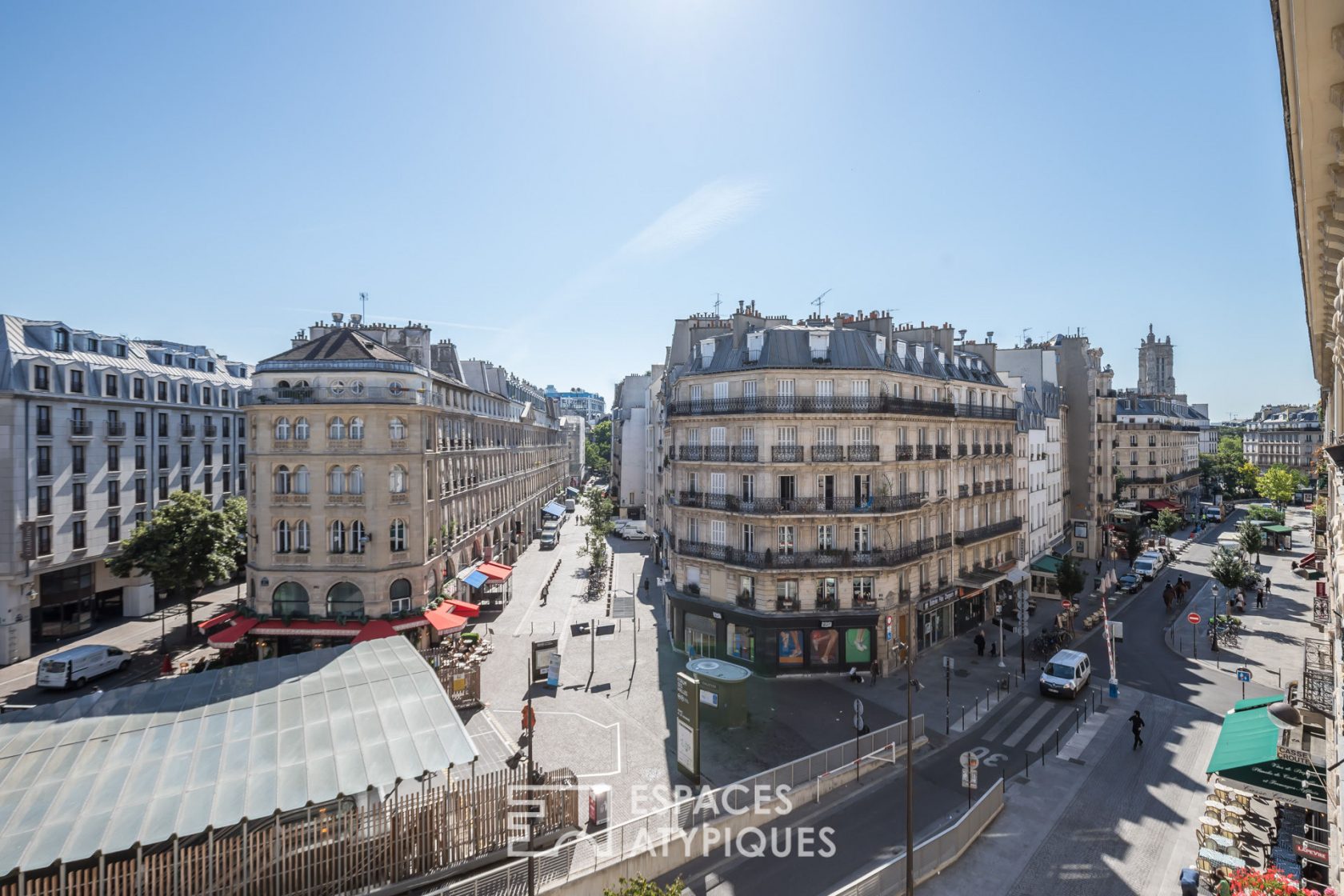 Appartement contemporain avec vue