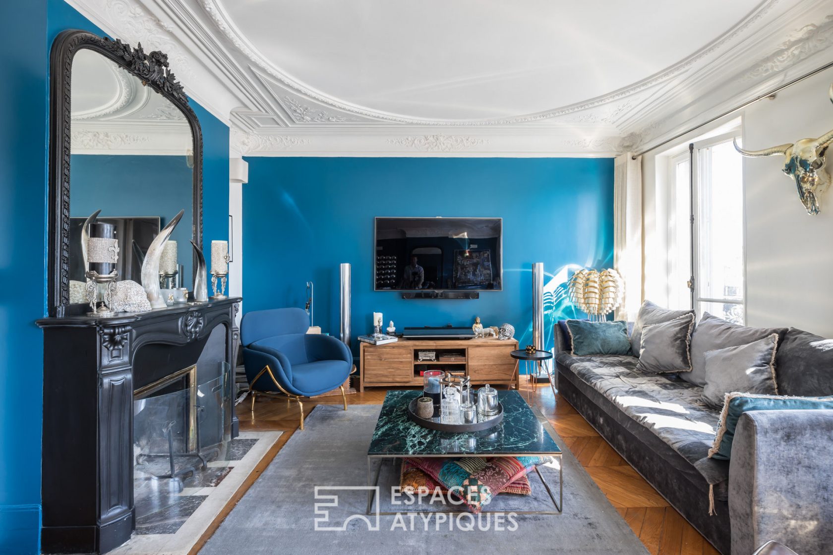 Appartement contemporain avec vue