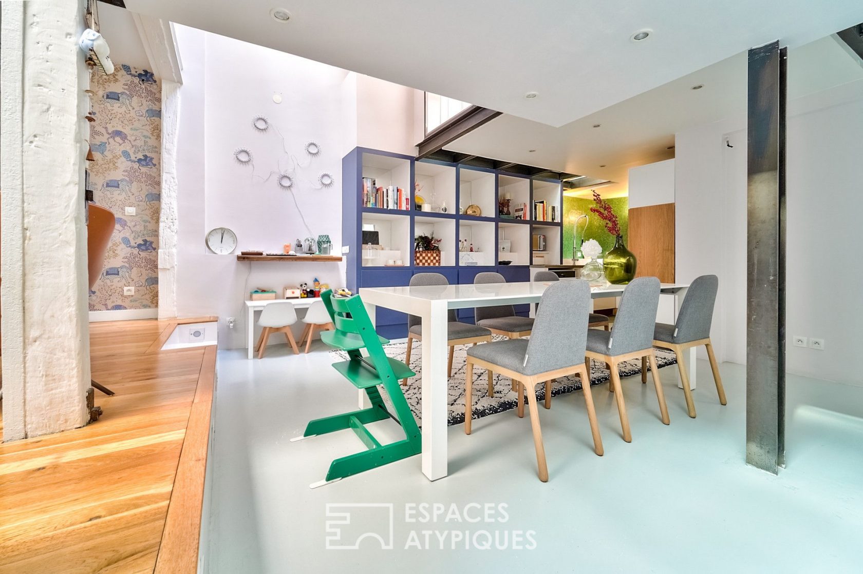 Triplex contemporain