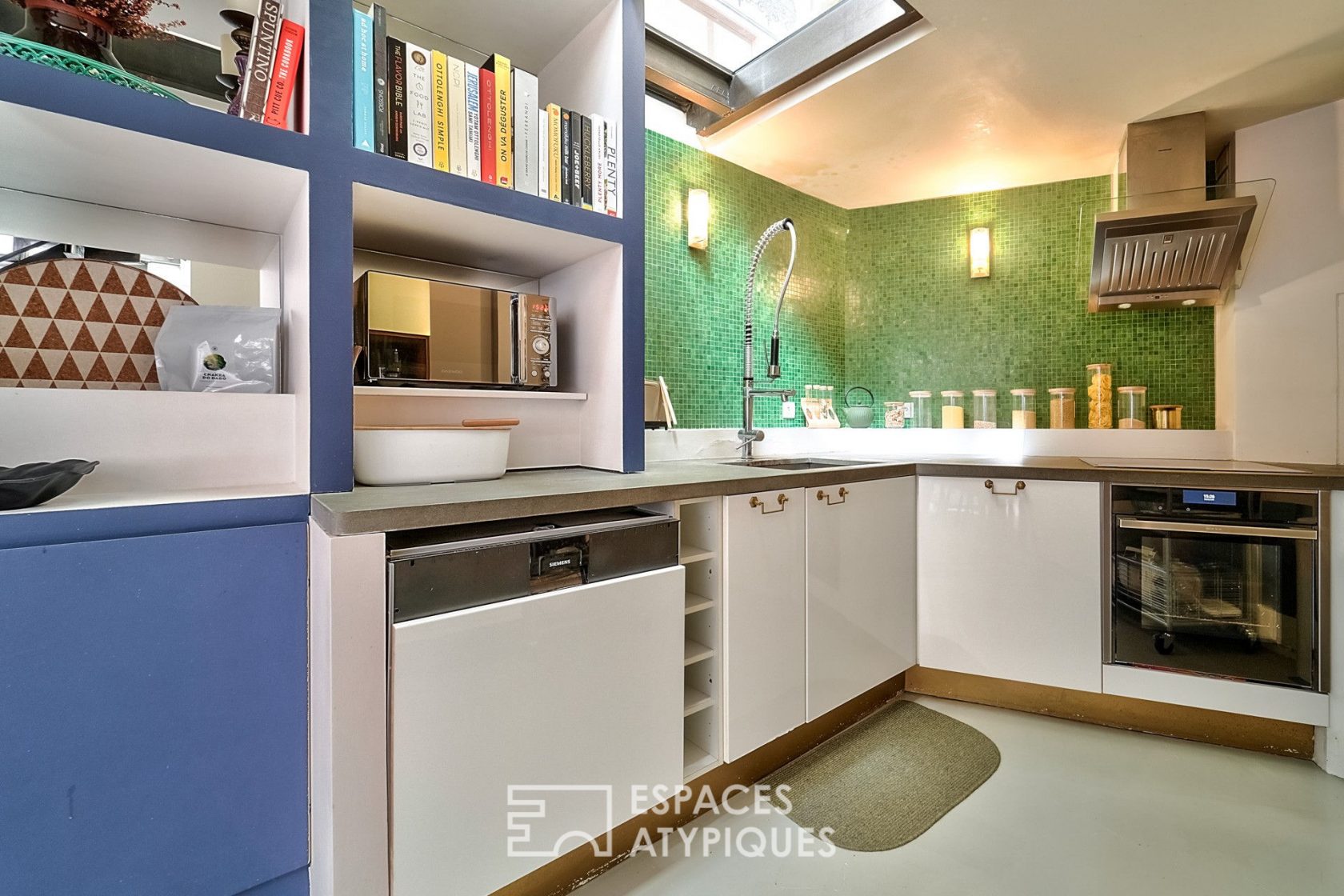 Triplex contemporain