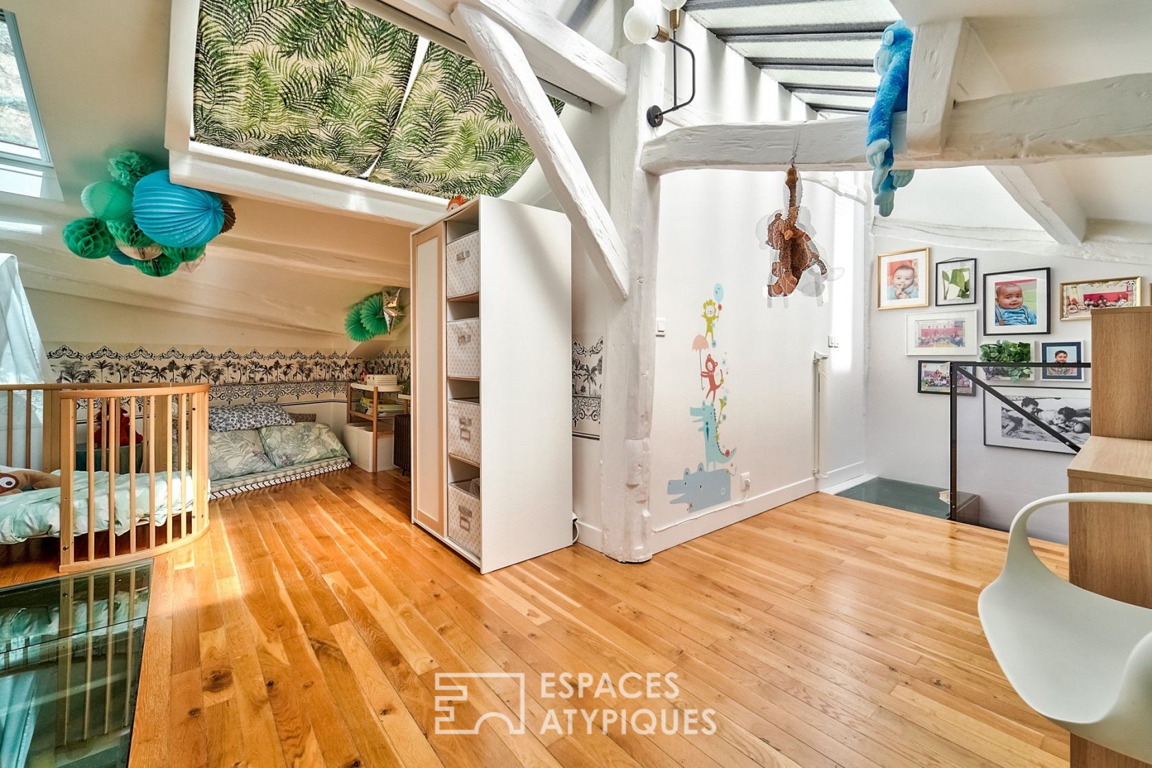 Triplex contemporain