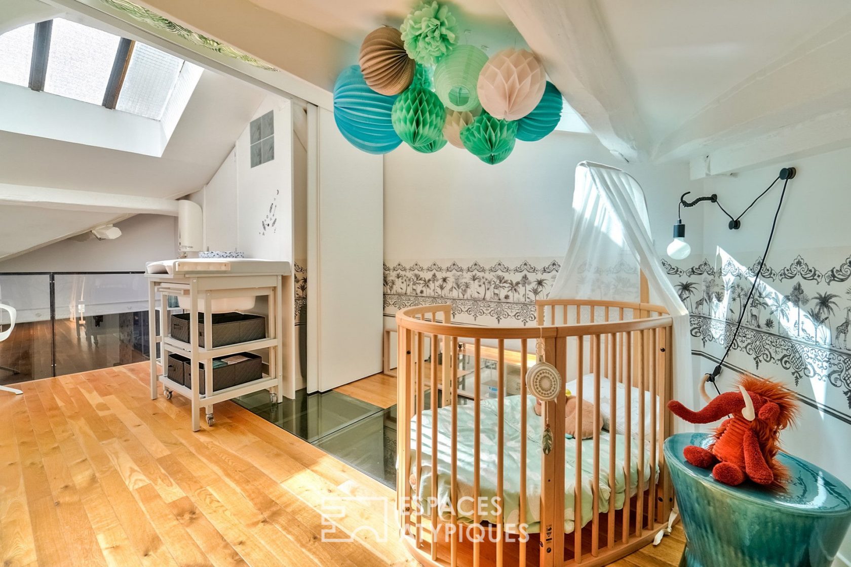 Triplex contemporain