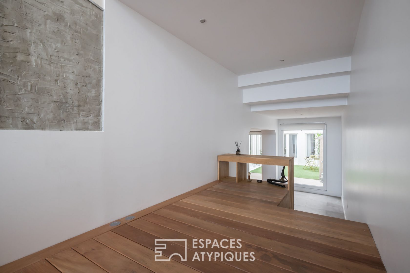 loft with patio