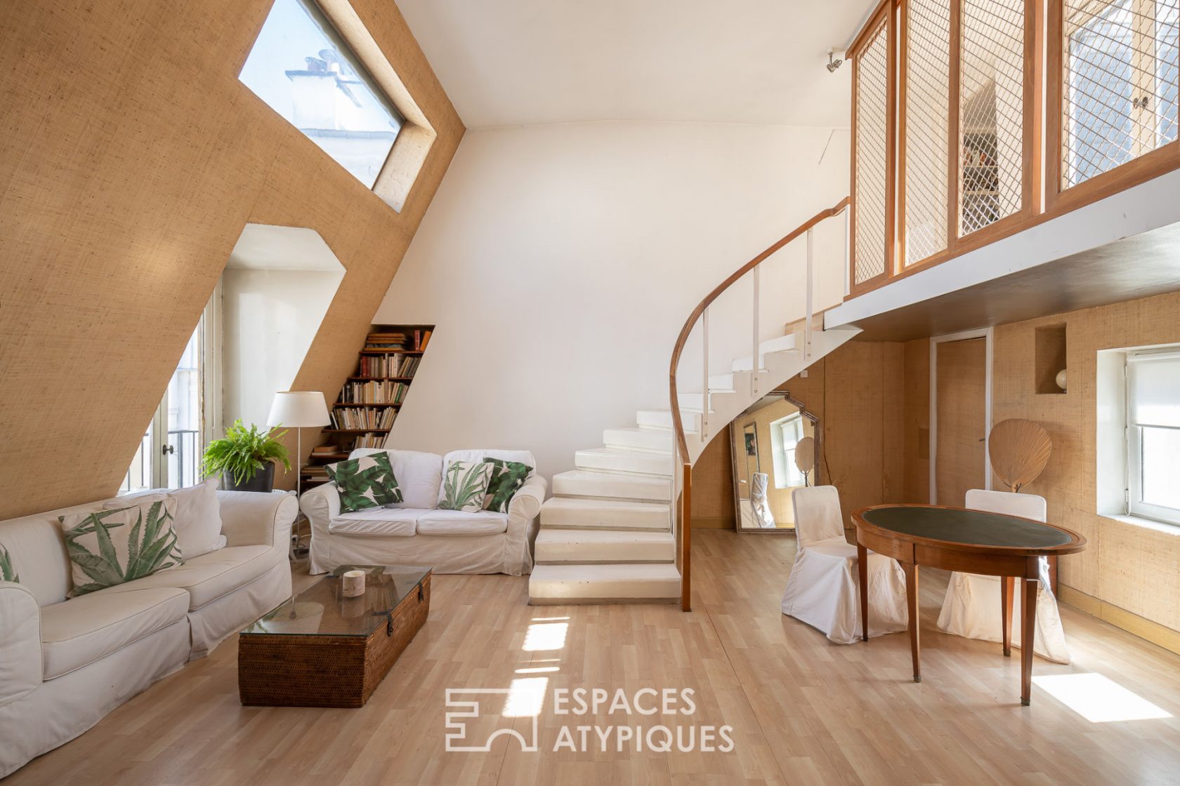 Top floor duplex with terrace