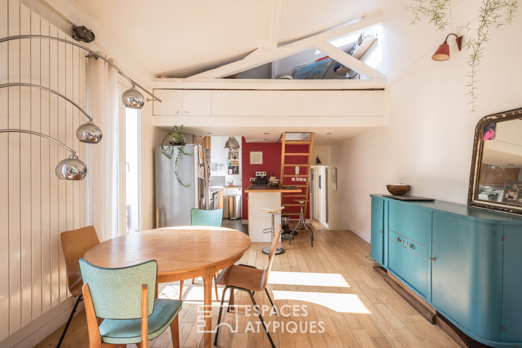 Top floor in a former coaching inn