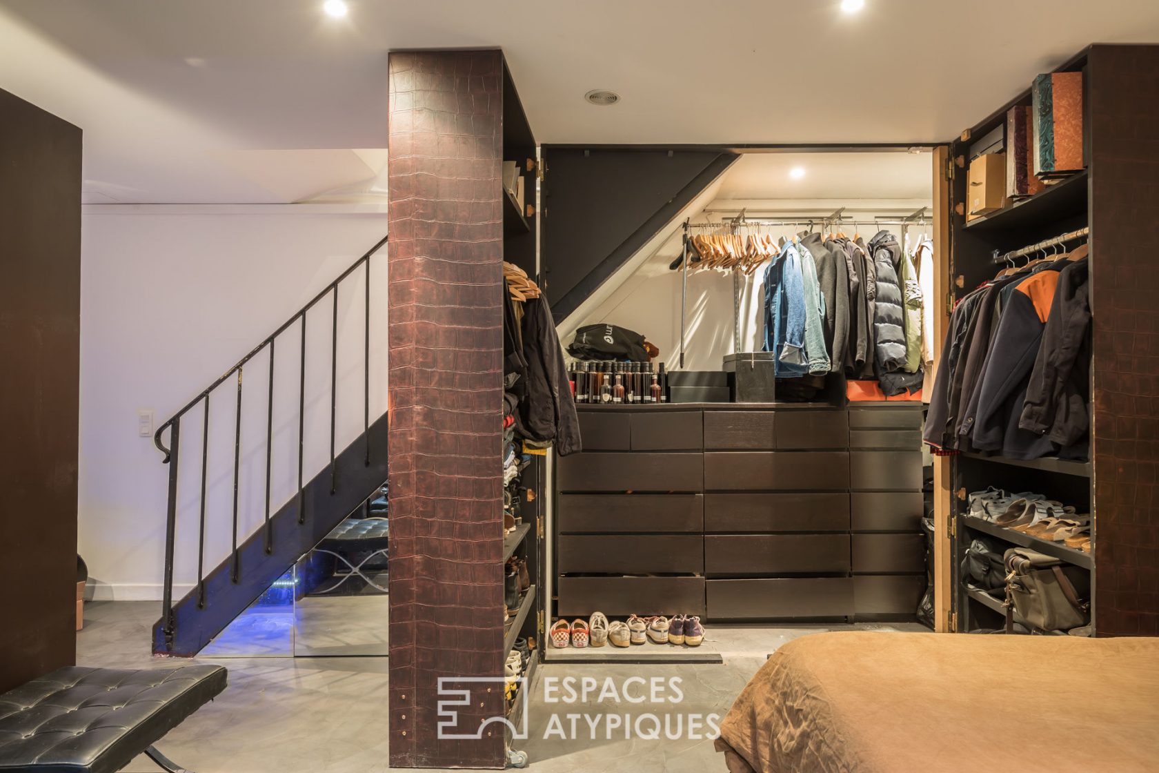 Loft in old jukebox repair shop