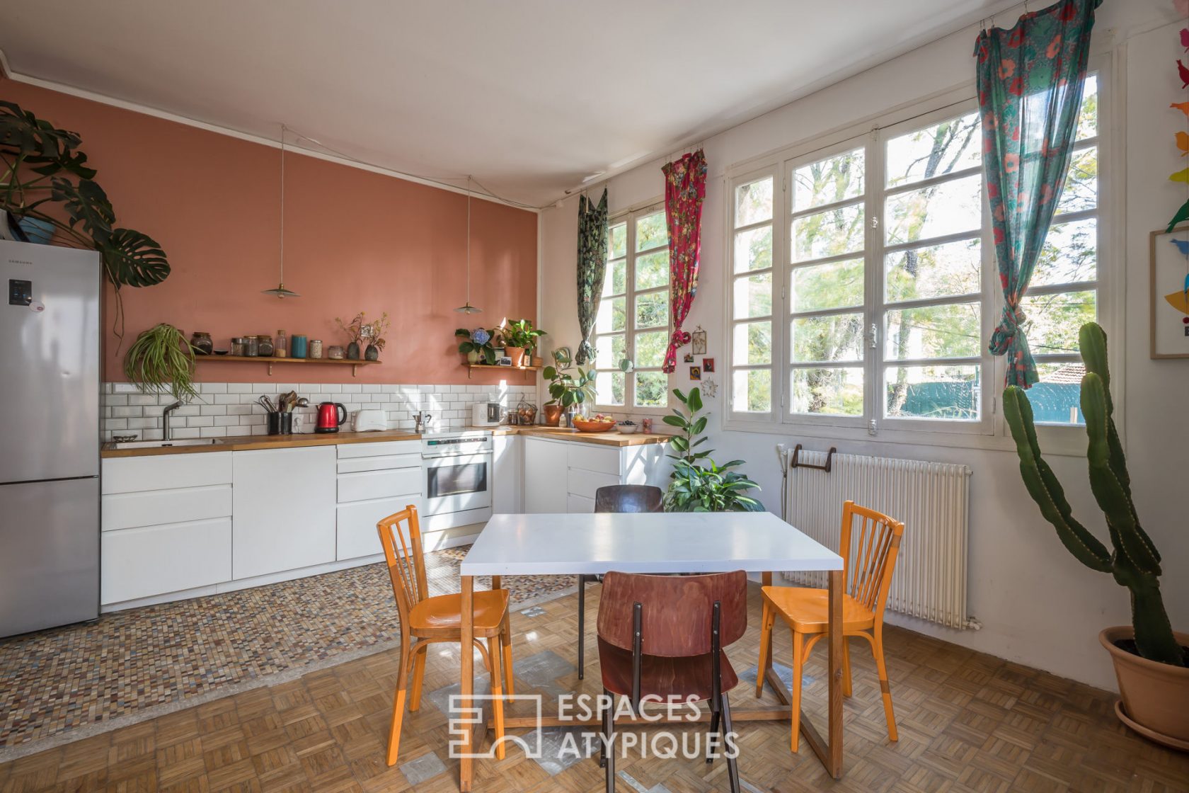 Bohemian apartment with terrace