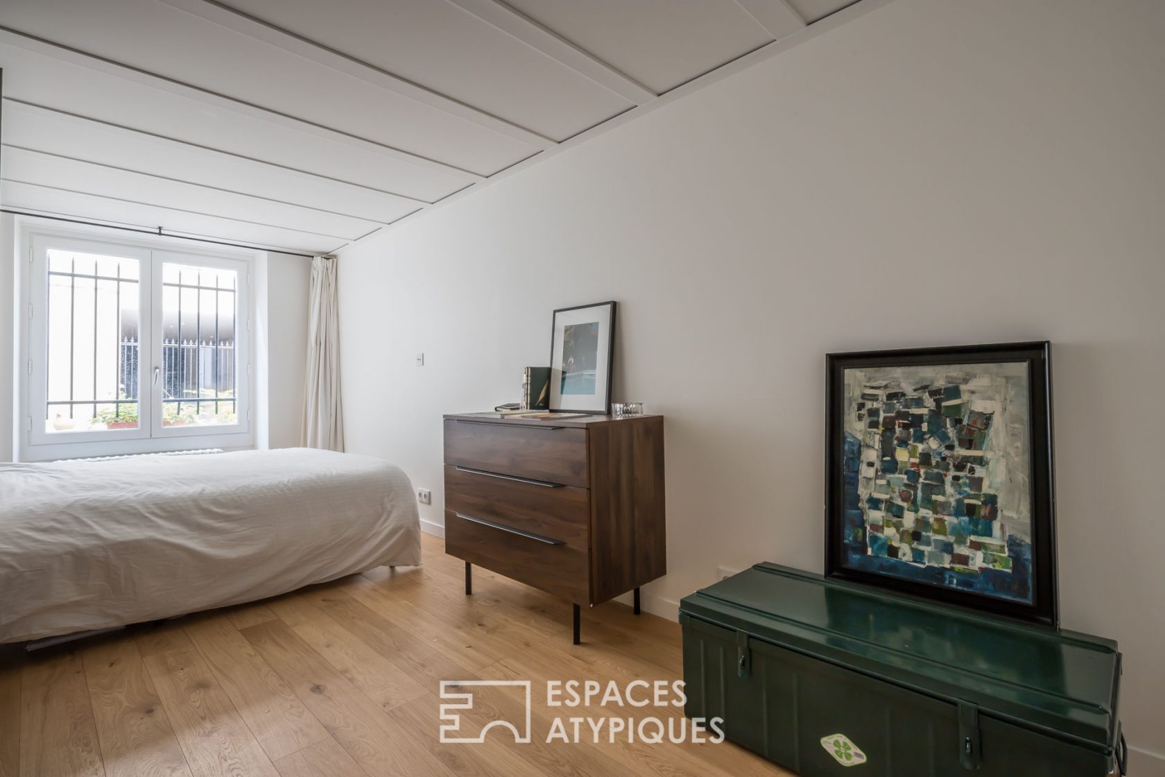 Loft contemporain avec cour