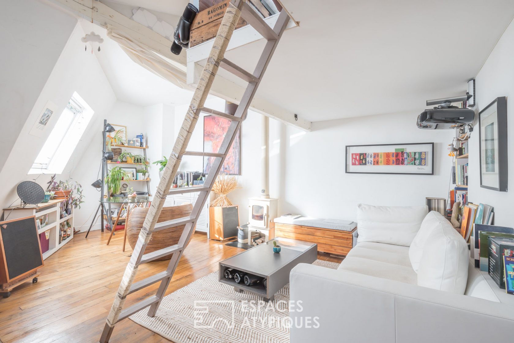 Top floor with view and mezzanine