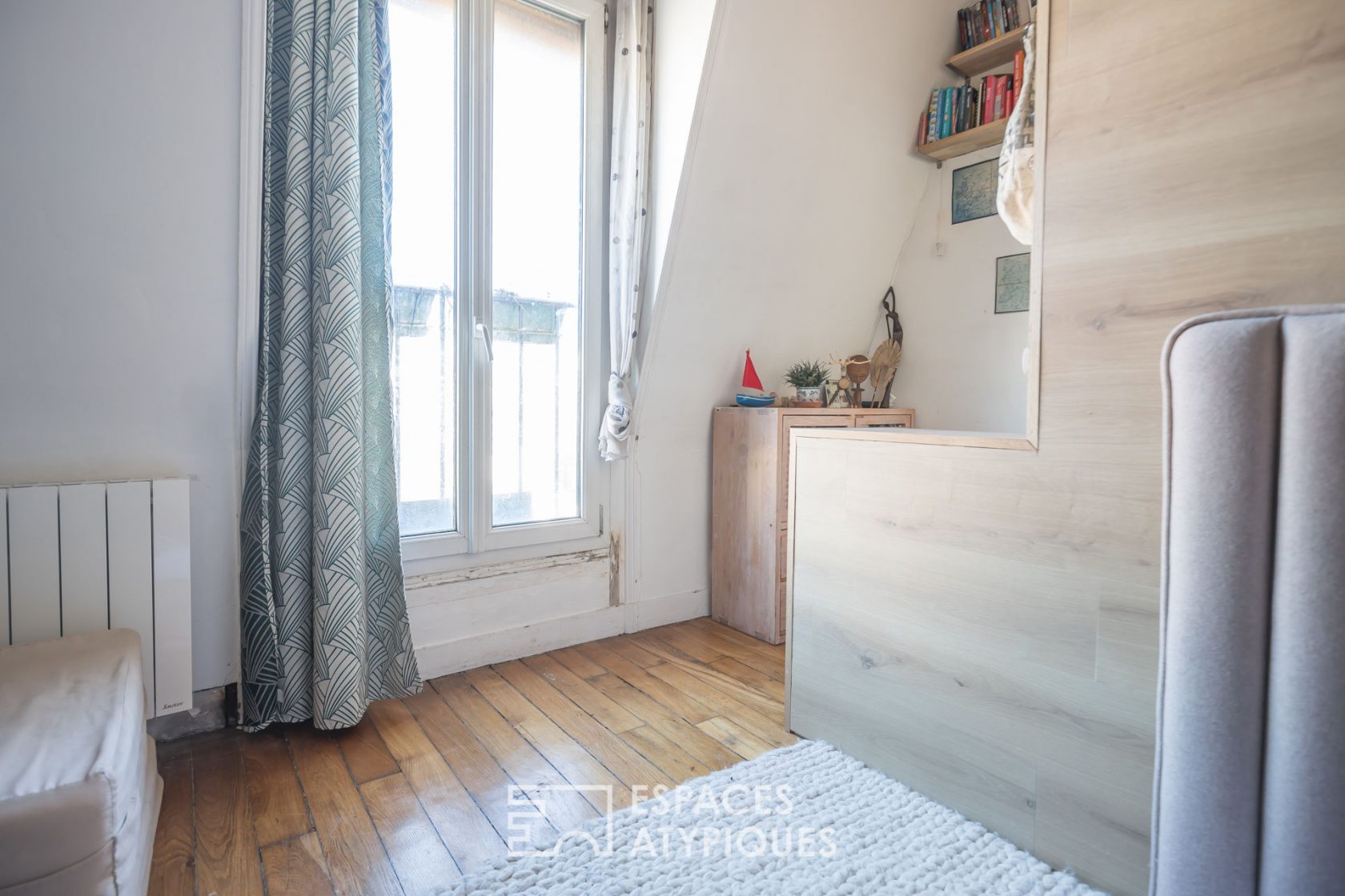 Top floor with view and mezzanine
