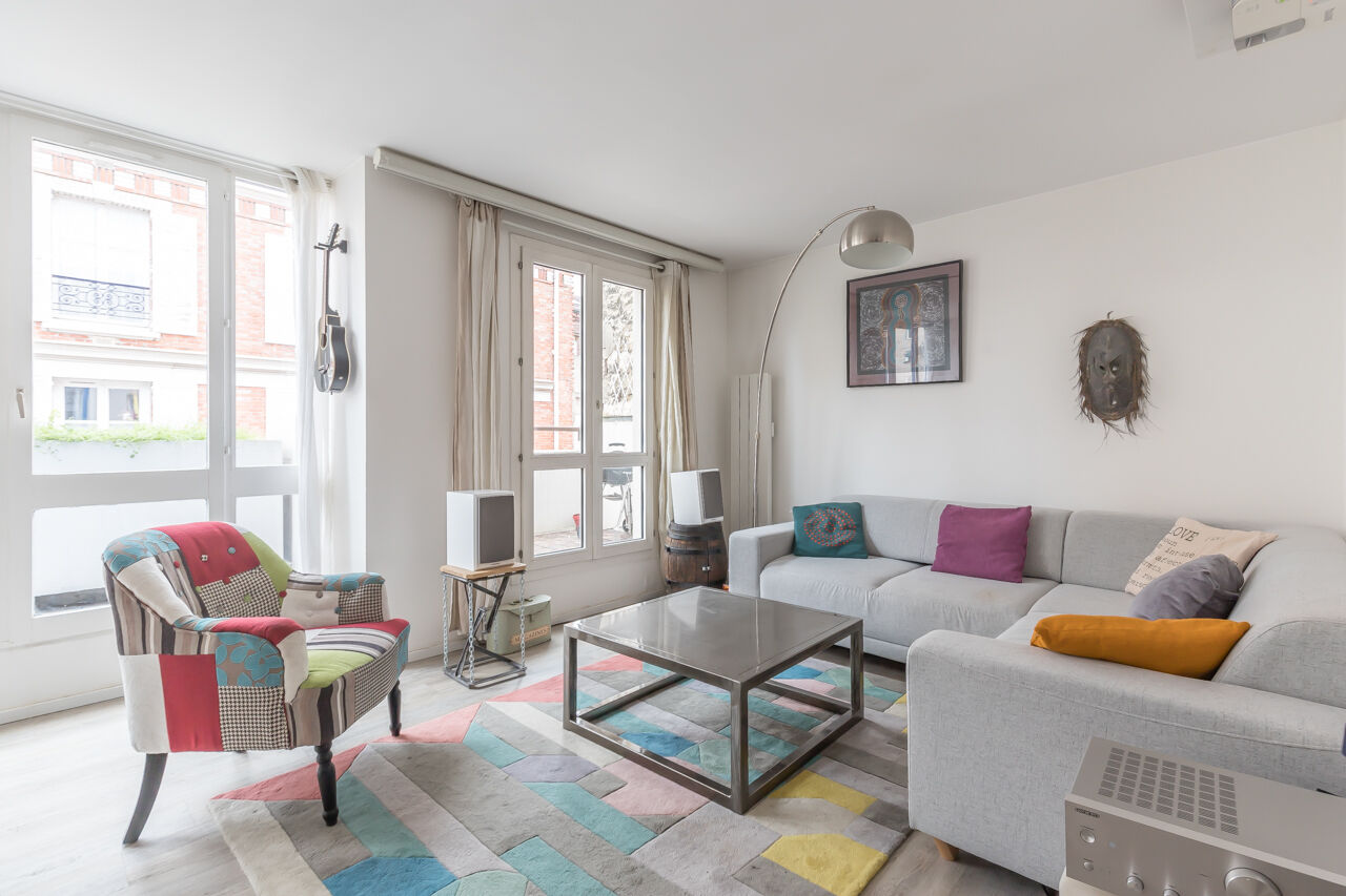 Duplex with terrace
