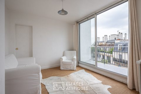 Dernier étage avec terrasse et vue Sacré Coeur