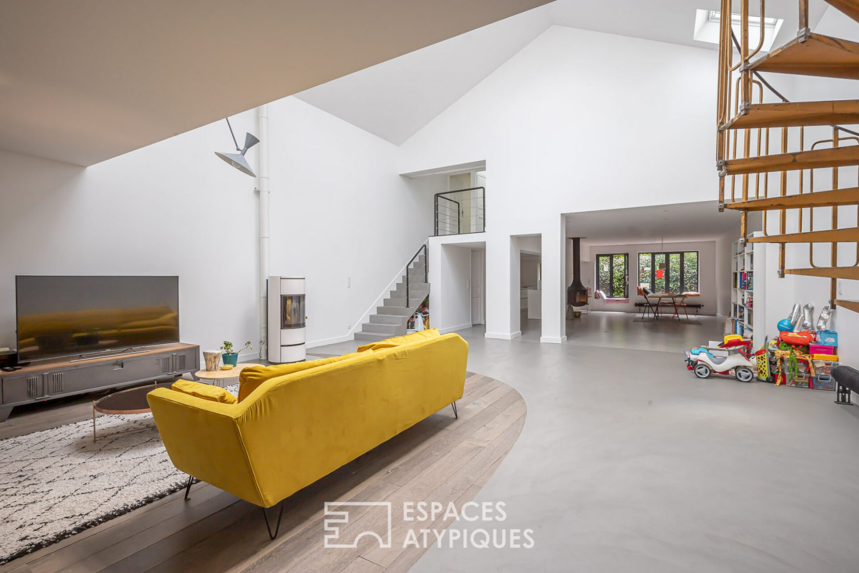 Architect’s loft in a former foundry