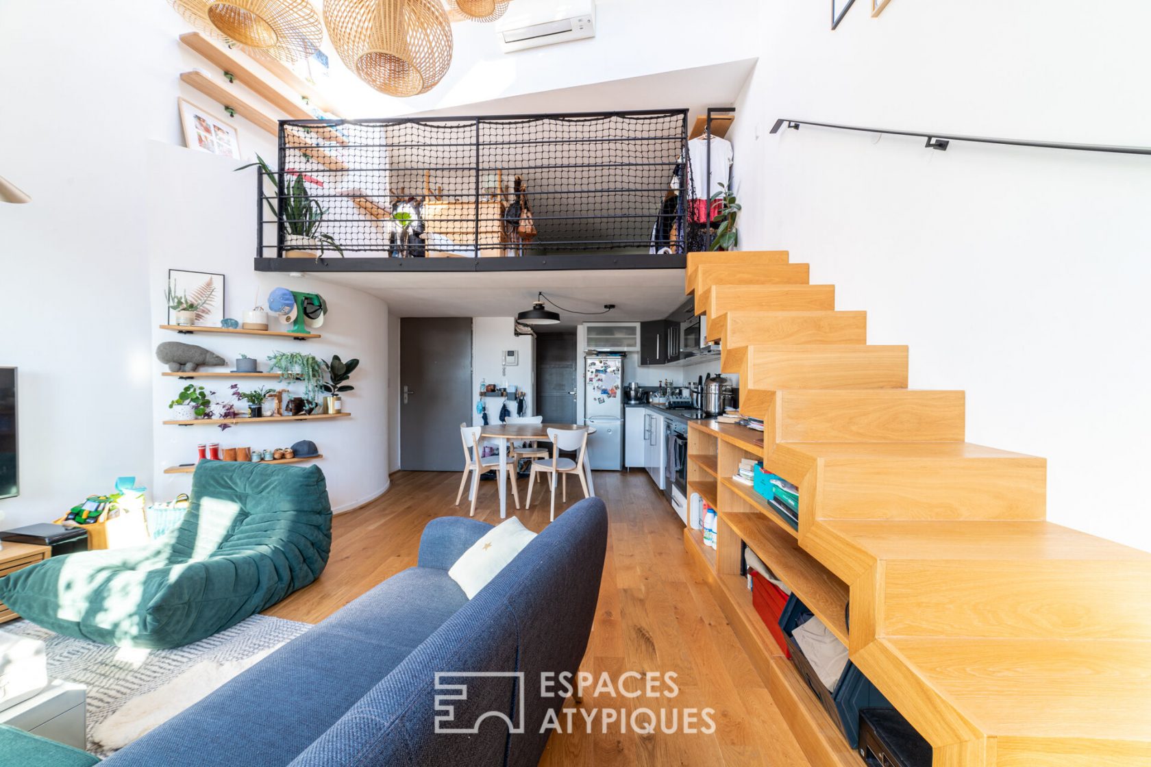 Top floor duplex with balconies