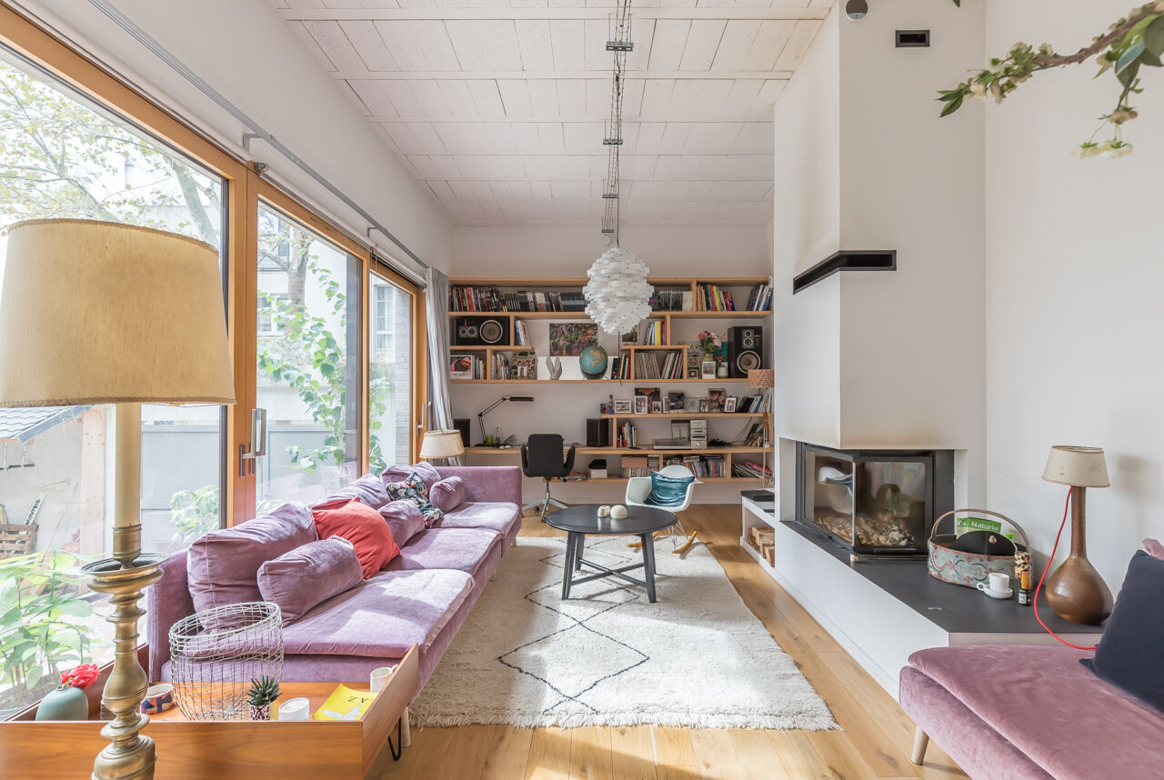 Architect house with courtyard and terraces