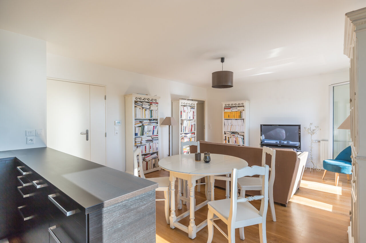 Appartement avec terrasse et vue dégagée