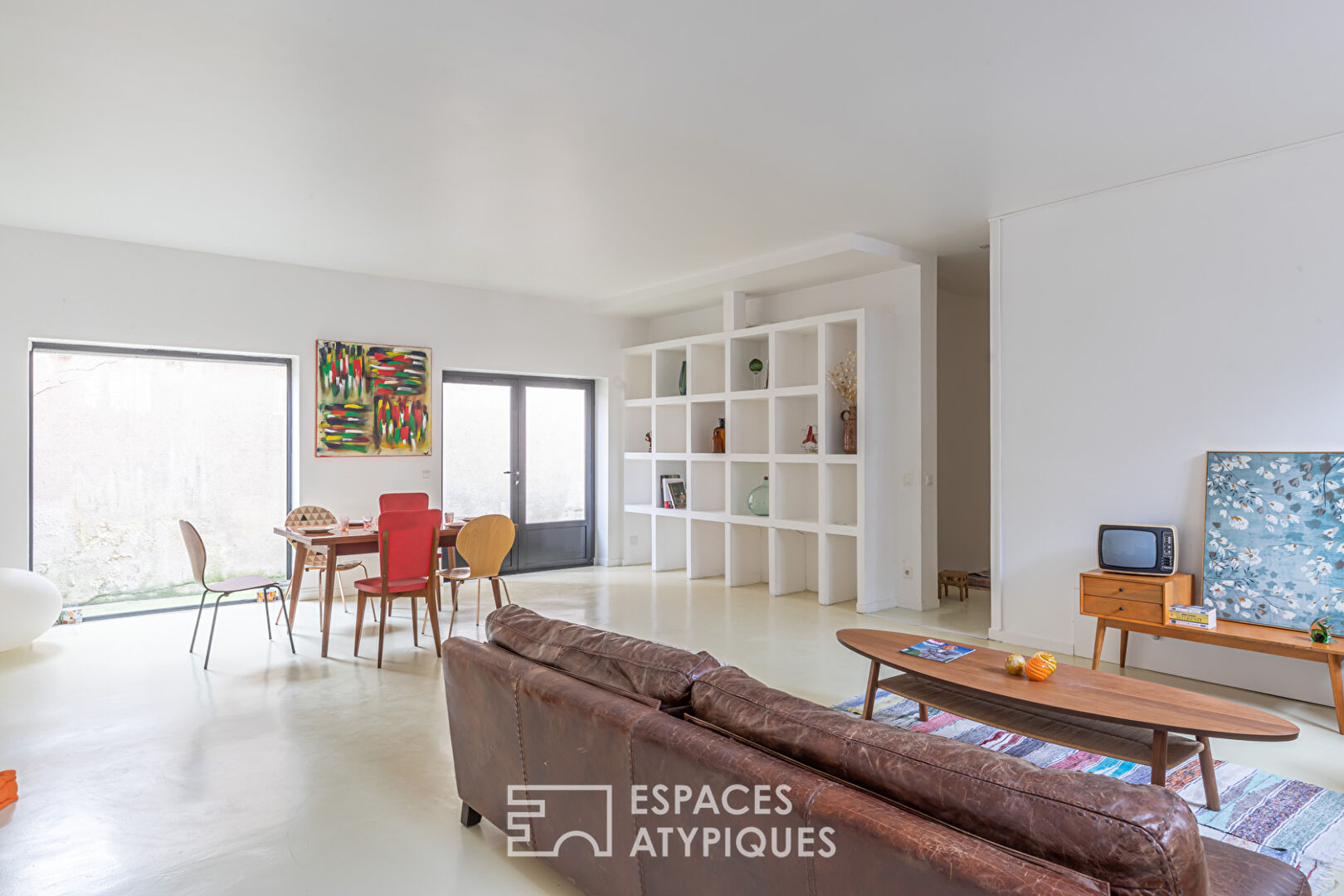 Loft between two courtyards